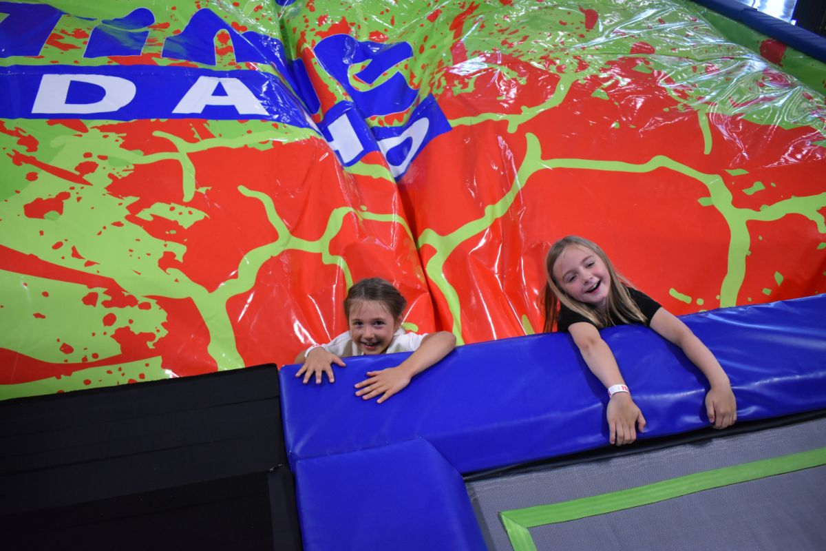 kids having fun at trampoline park